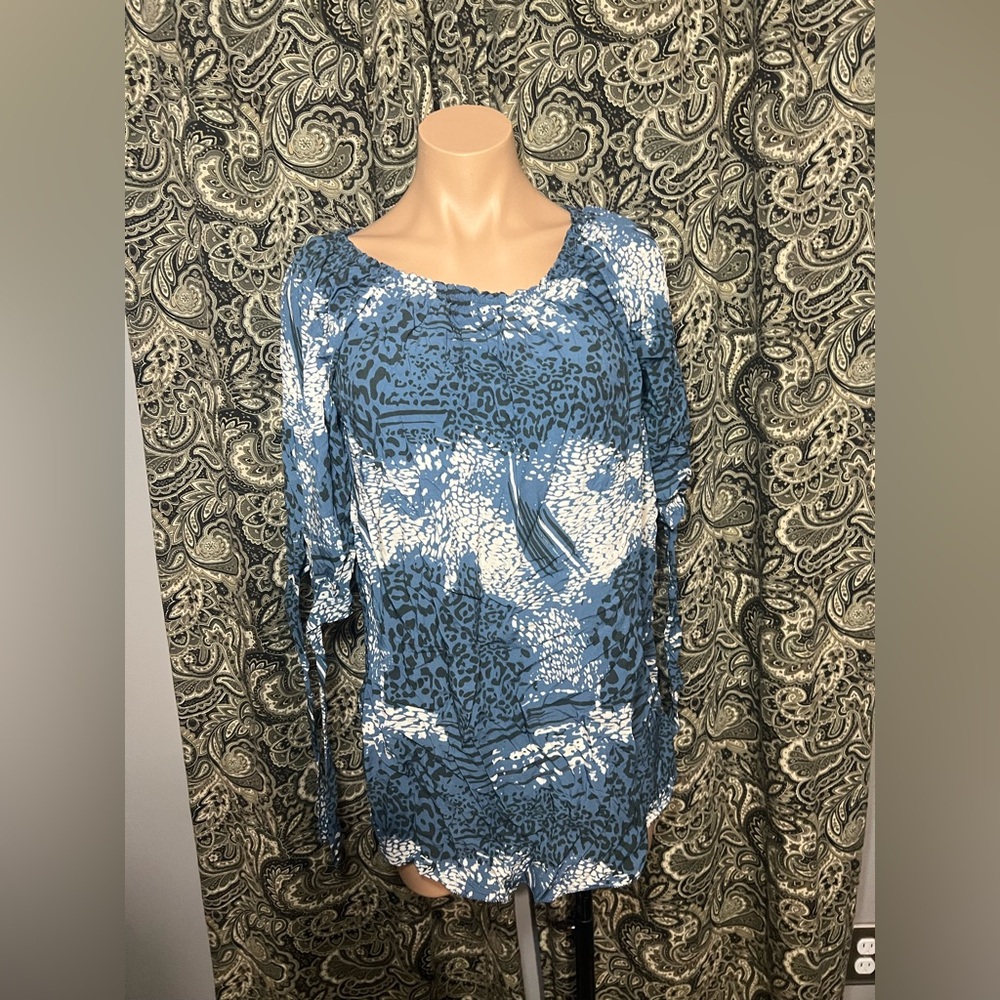 M Made In Italy Silk Blend Animal Print Blouse Size: M